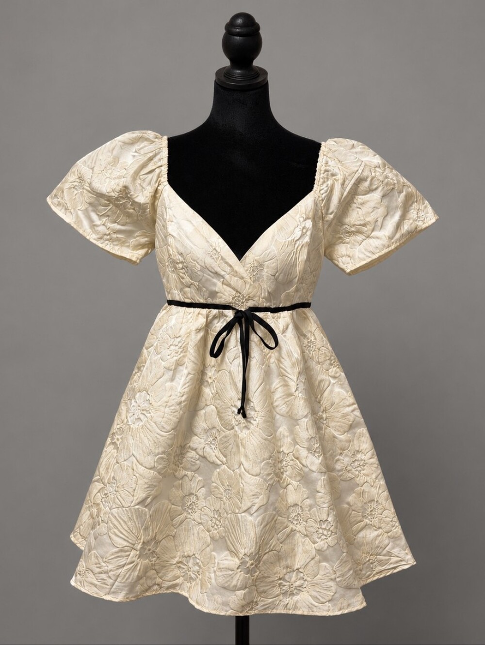 Cream Floral Textured Short Sleeve Dress with Black Velvet Bow